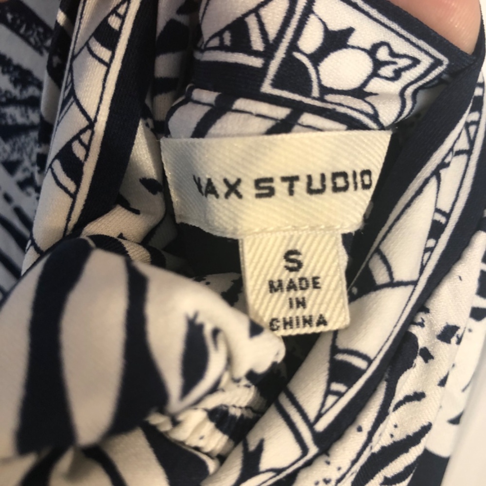 Max Studio Coastal Racerback Long Maxi Borderprint Dress. - Picture 3 of 4